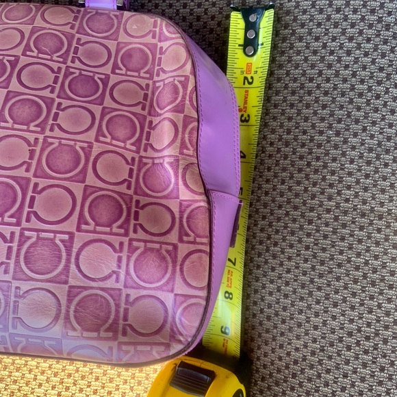 SALVATORE FERRAGAMO LAVENDER GANCINI SHOULDER BAG/PURSE - Picture 15 of 15